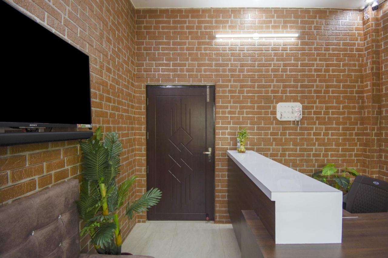 Flagship 75751 Hotel Surya Bahadrabad Exterior photo