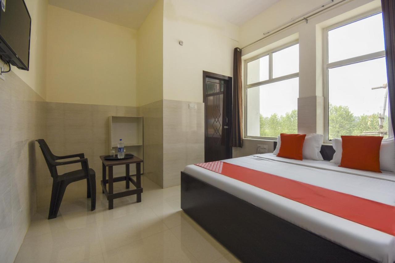 Flagship 75751 Hotel Surya Bahadrabad Exterior photo