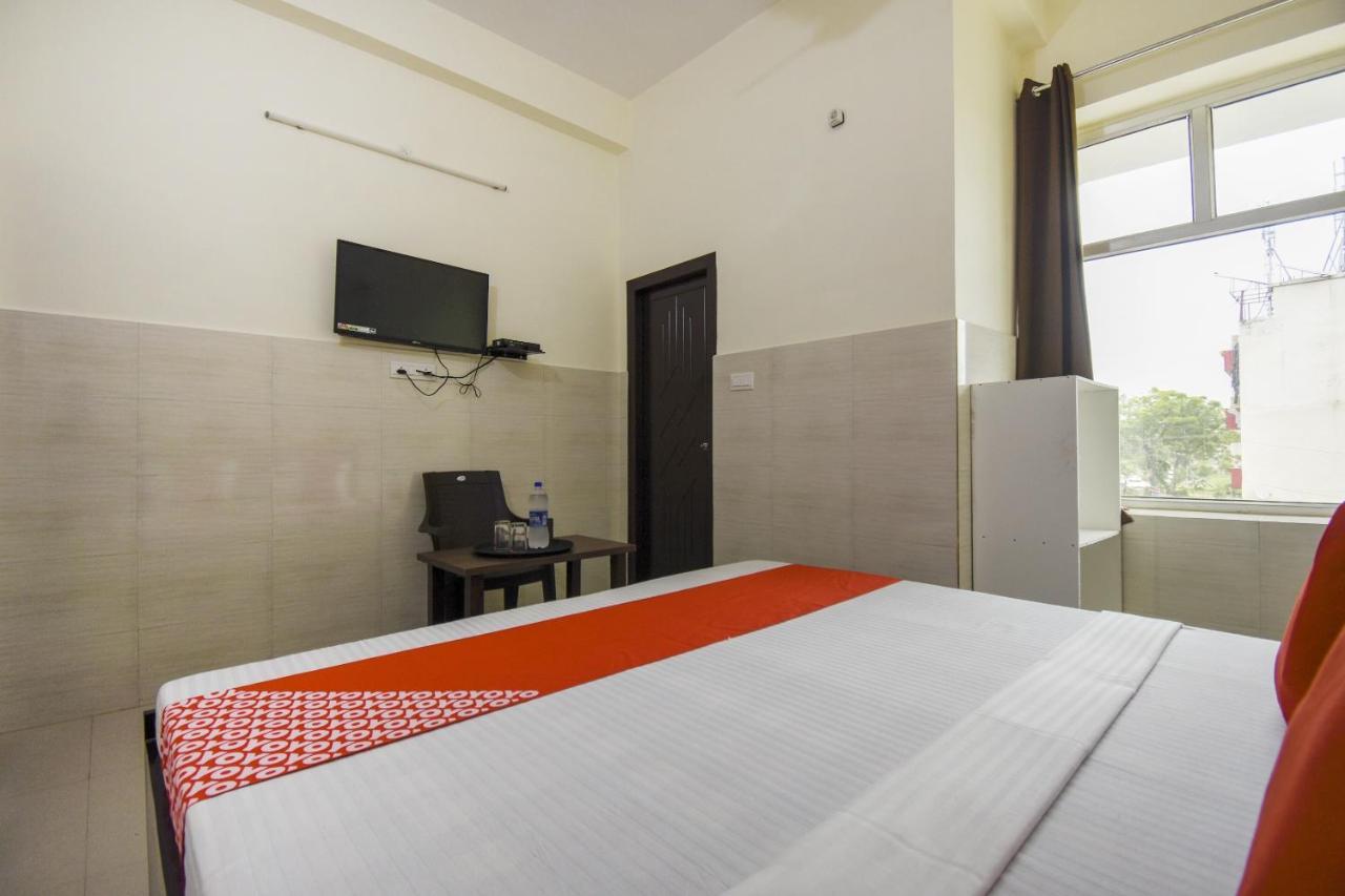 Flagship 75751 Hotel Surya Bahadrabad Exterior photo